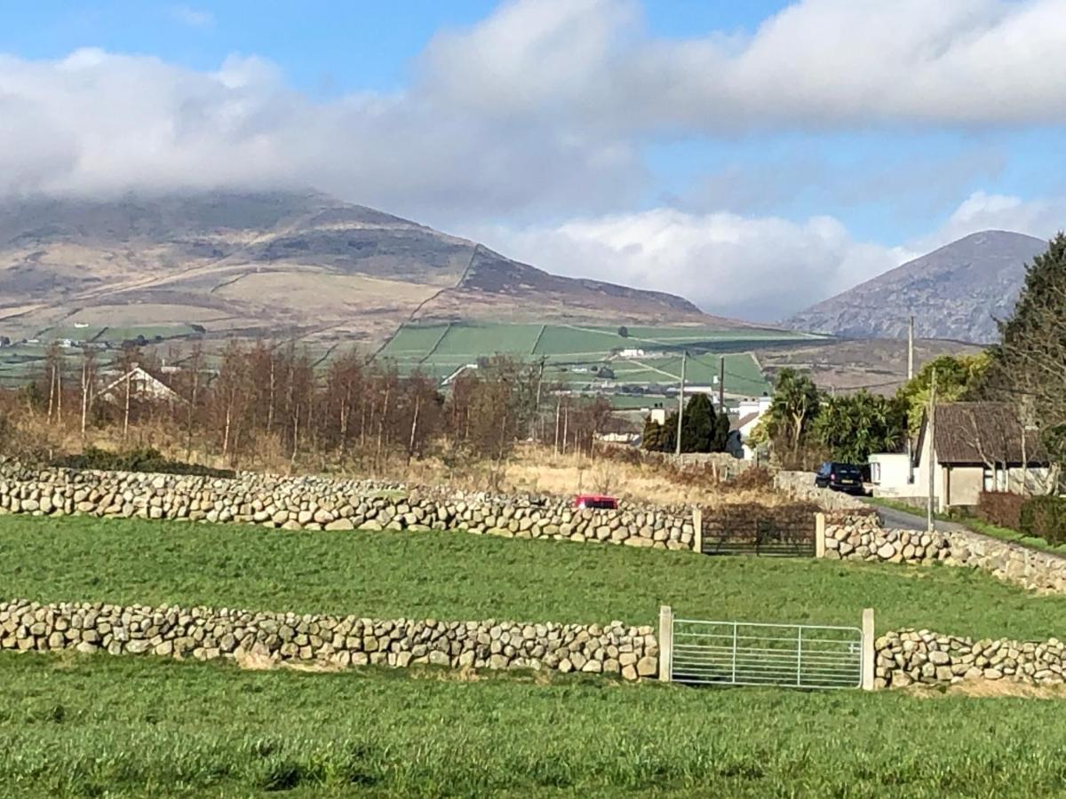 Moneydarragh Cottage With Uninterrupted Mountain And Sea Views- Hot Tub Available For Hire Annalong Eksteriør billede