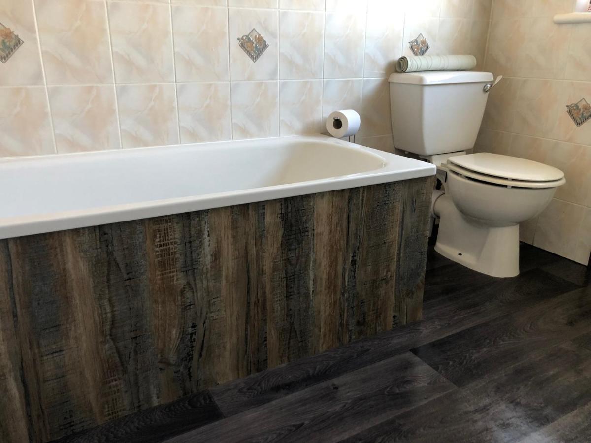 Moneydarragh Cottage With Uninterrupted Mountain And Sea Views- Hot Tub Available For Hire Annalong Eksteriør billede
