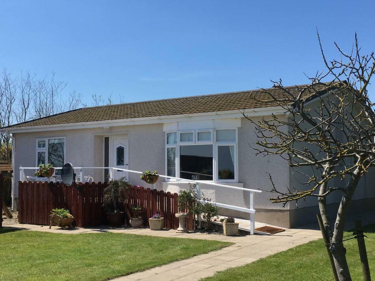 Moneydarragh Cottage With Uninterrupted Mountain And Sea Views- Hot Tub Available For Hire Annalong Eksteriør billede